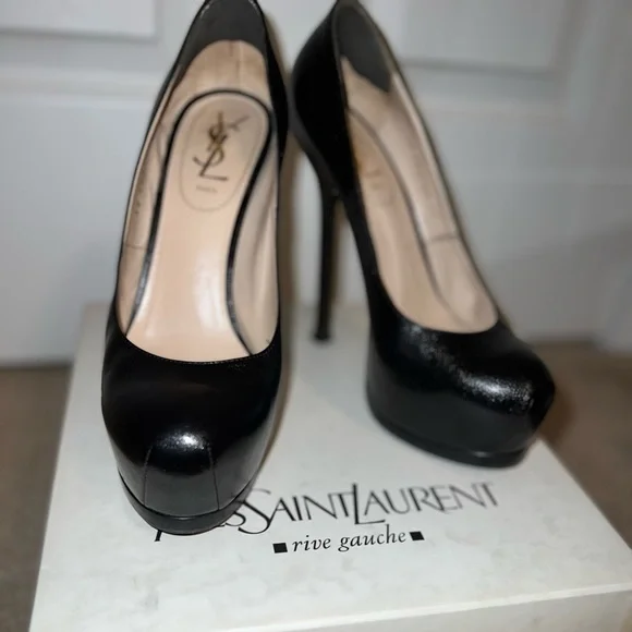 Ysl hotsell shoes used